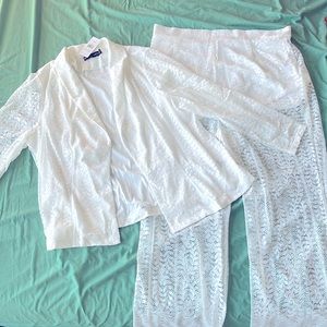 White lace two piece suit
